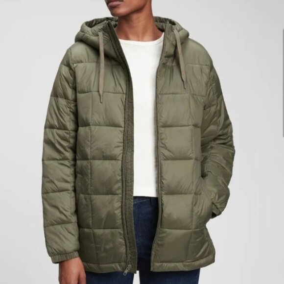 GAP Womens  Lightweight Hooded Puffer Jacket 100% Recycled Nylon Green SIZE M - Picture 1 of 13